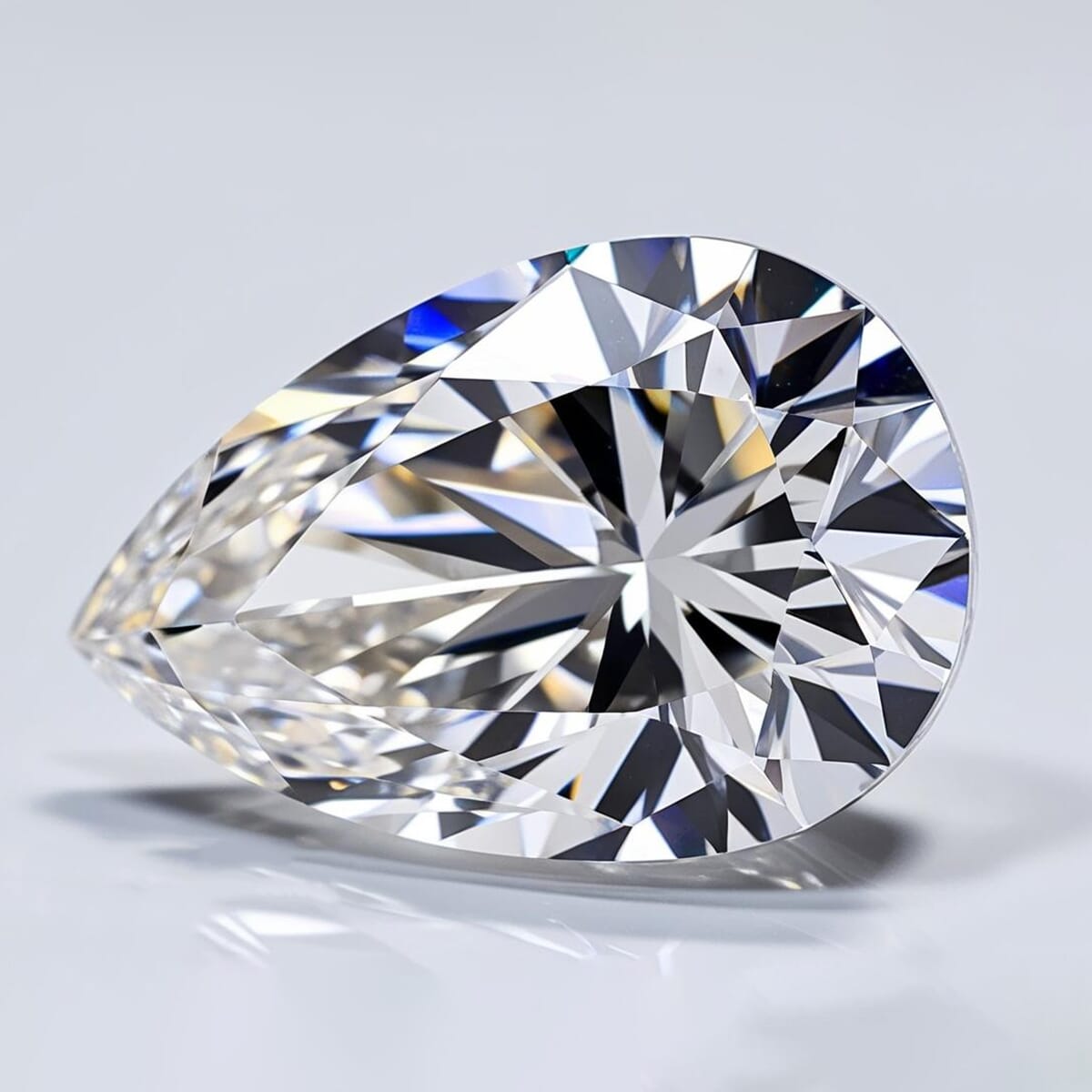 Luxuriant Lab Grown Diamond (Pear) (E-F, VS1) 3.00 ctw image number 1
