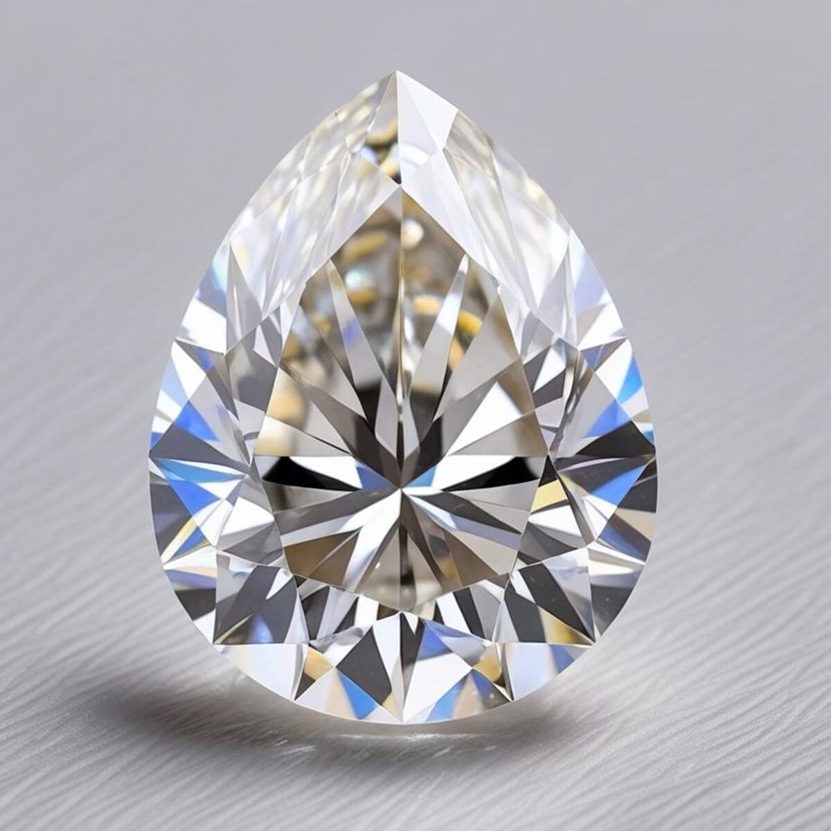 Luxuriant Lab Grown Diamond (Pear) (E-F, VS1) 3.00 ctw image number 3