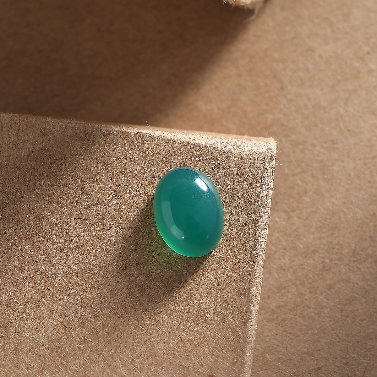 Green Onyx (Ovl 8x6 mm) 1.24 ctw Loose Gemstone image number 1
