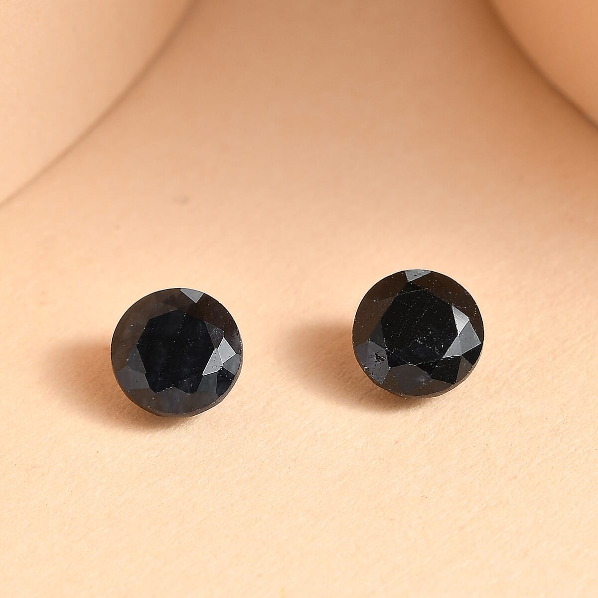 Midnight Sapphire Set of 2 (Rnd 5 mm) 1.51 ctw Loose Gemstone image number 1