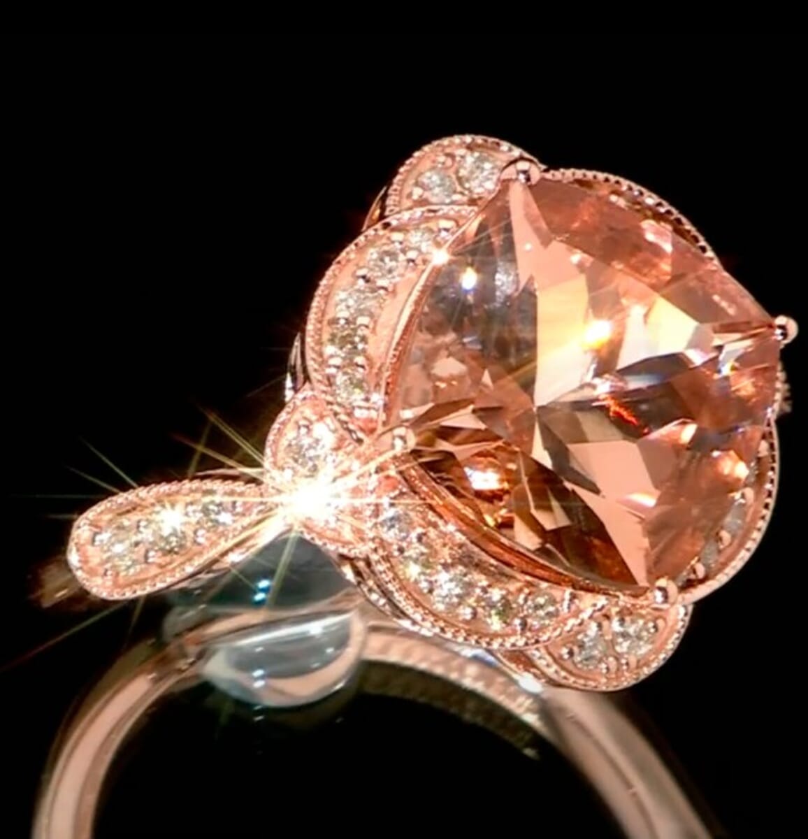 Luxoro AAA Marropino Morganite and G-H I2 Diamond 7.00 ctw Ring in 10K Rose  Gold (Size 10.0) 4.74 Grams image number 2