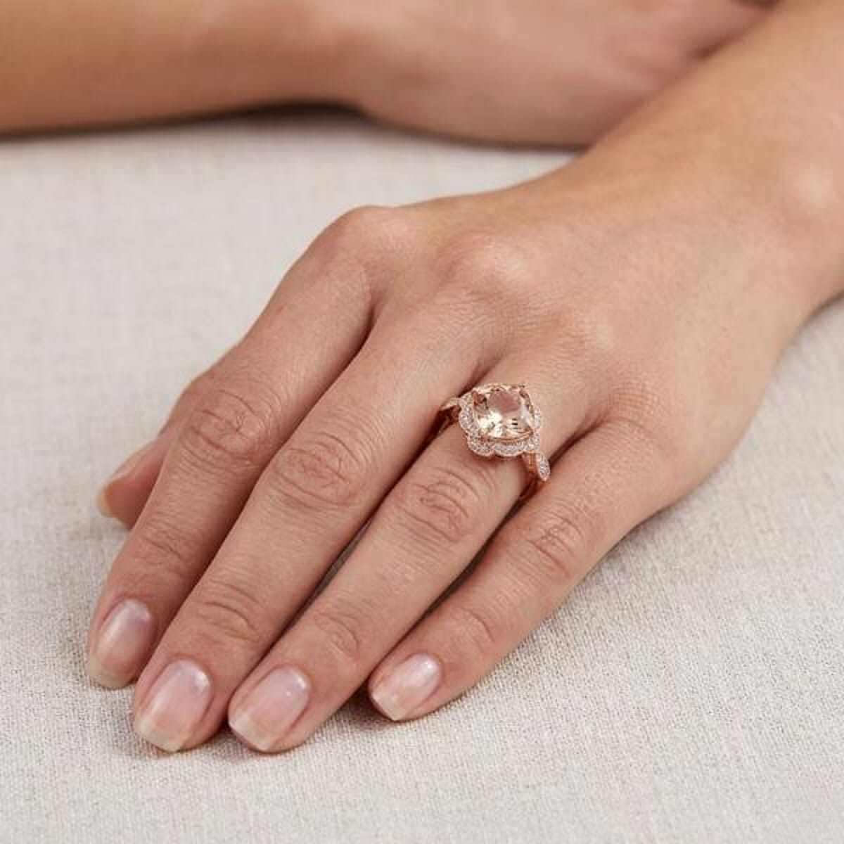 Luxoro AAA Marropino Morganite, Diamond Ring in 10K Rose Gold 7.00 ctw (Size 5.5) image number 1