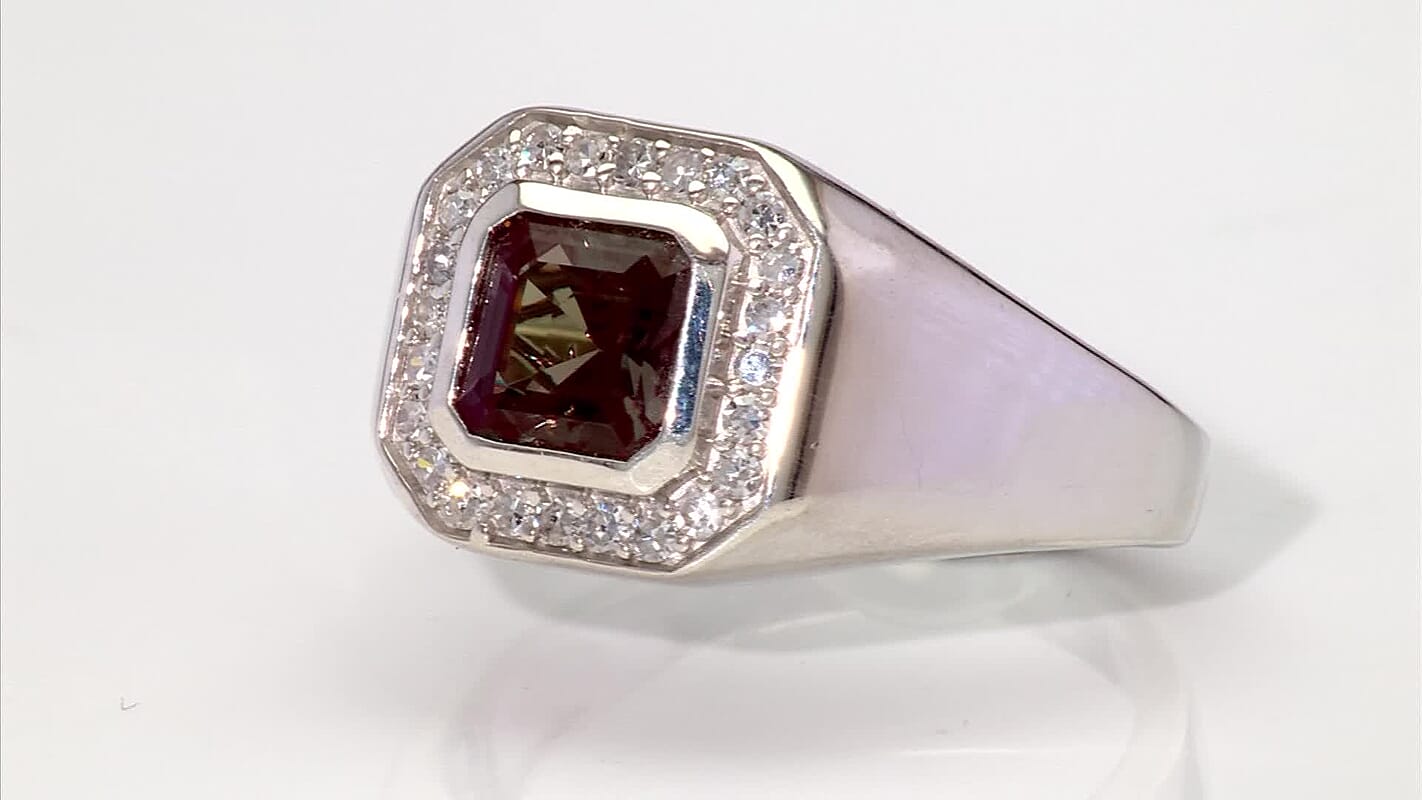 Luxuriant AAA Lab Grown Alexandrite, Lab Grown Diamond (G-H.SI) (0.30 cts) Men's Ring in Rhodium Over Sterling Silver (Size 10.0) 2.40 ctw