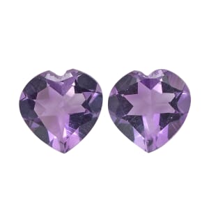Bolivian Amethyst Set of 2 (Hrt 7 mm) 1.85 ctw