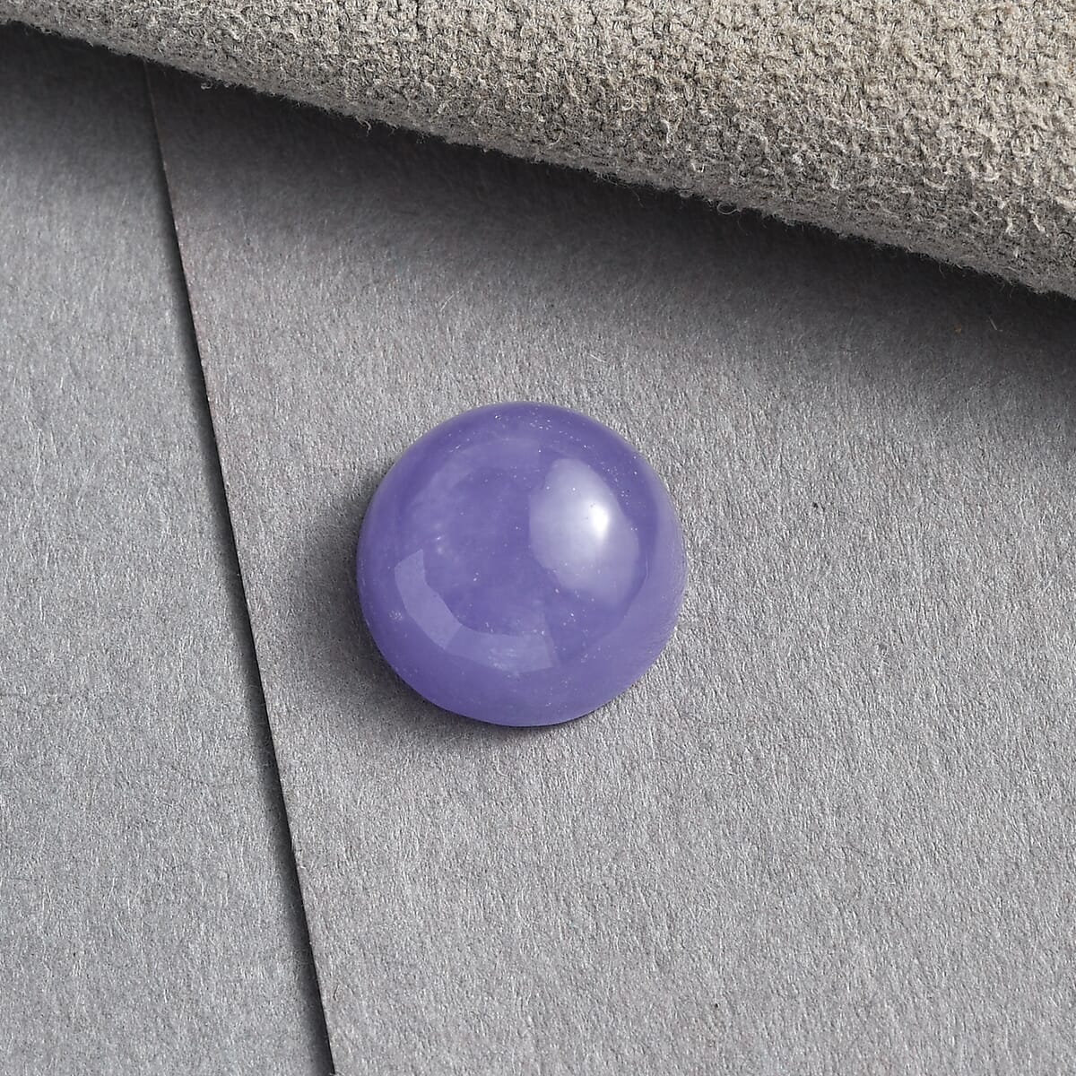 AAA Purple Jade (D) (Rnd 10 mm) 4.50 ctw image number 1