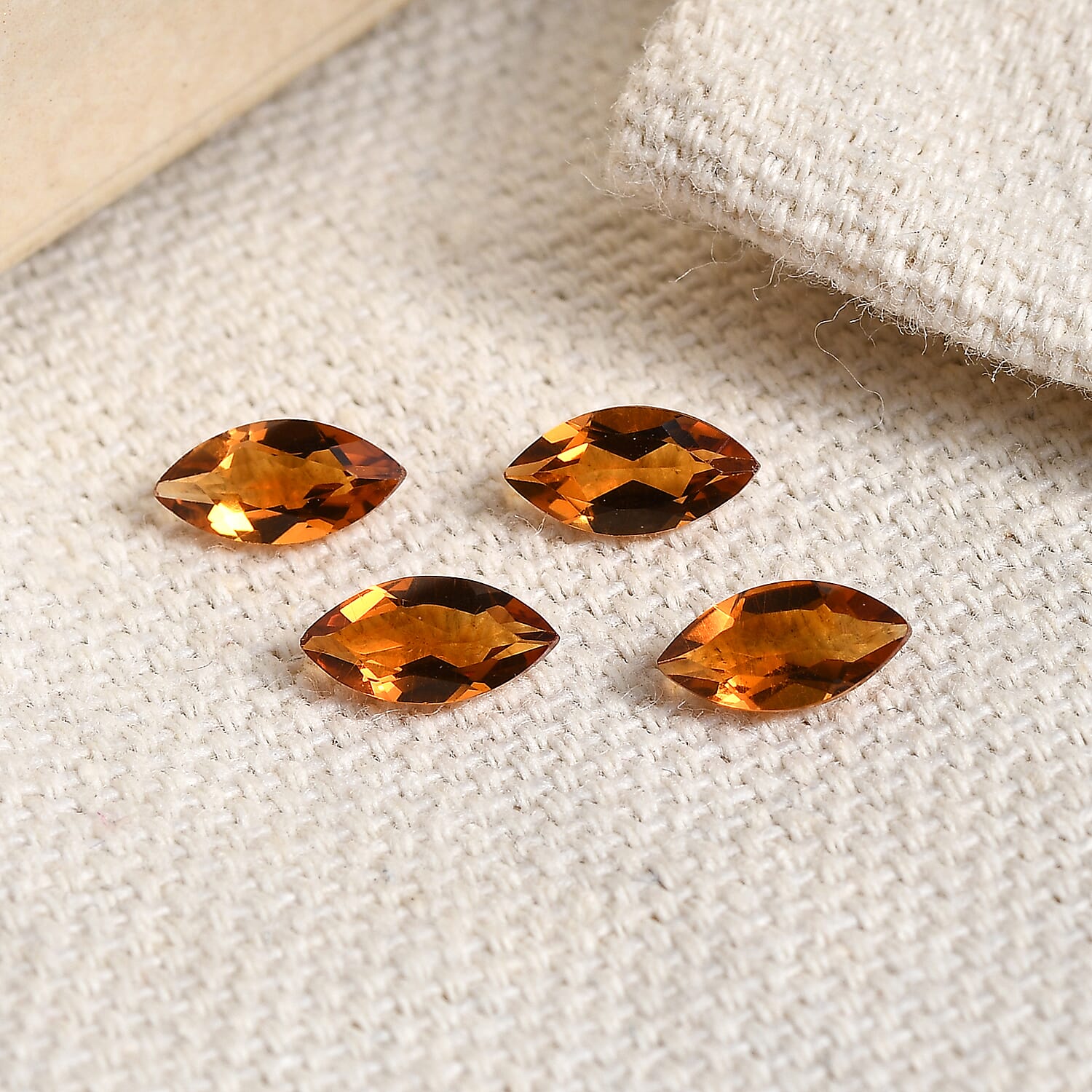 Santa Ana Madeira Citrine Set of 4 (Mrq 7x3.5 mm) 1.24 ctw Loose Gemstone