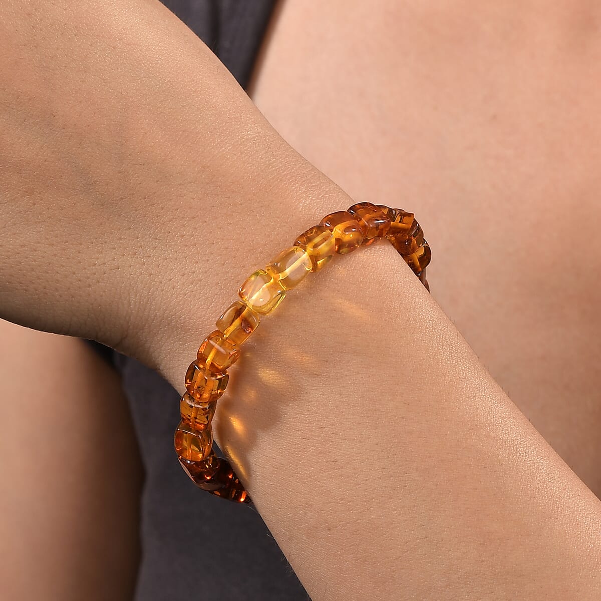 Shades of Amber Beaded Stretch Bracelet image number 2
