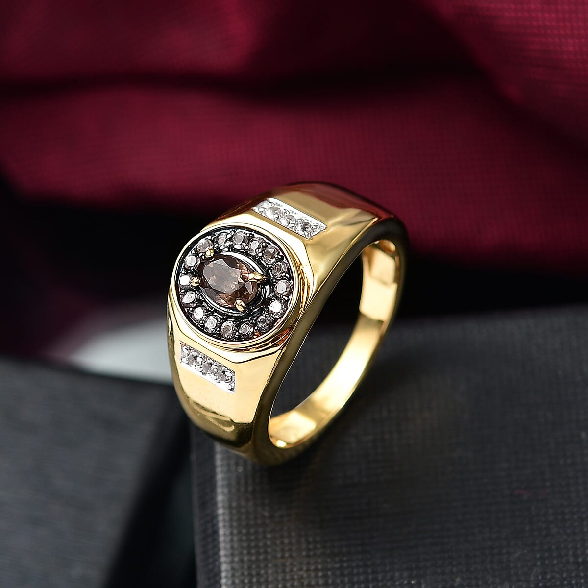 D'Joy Madagascar Color Change Garnet and White Zircon 1.10 ctw Men's Ring in 18K Vermeil Yellow Gold Over Sterling Silver (Size 10.0) image number 1