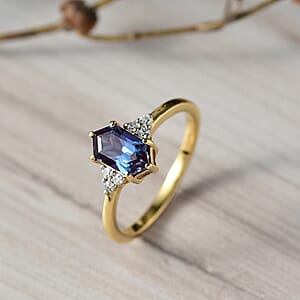 Luxuriant AAA Lab Grown Alexandrite and Lab Grown Diamond G-H SI 1.50 ctw Shadow Prism Ring in 18K Vermeil Yellow Gold Over Sterling Silver (Size 7.0)