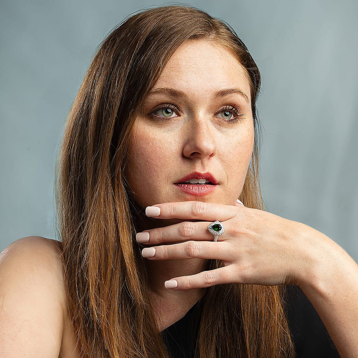 Certified & Appraised Rhapsody 950 Platinum AAAA Tsavorite Garnet, Diamond (E-F, VS) Ring (Size 7.5) (11.68 g) 4.16 ctw image number 2