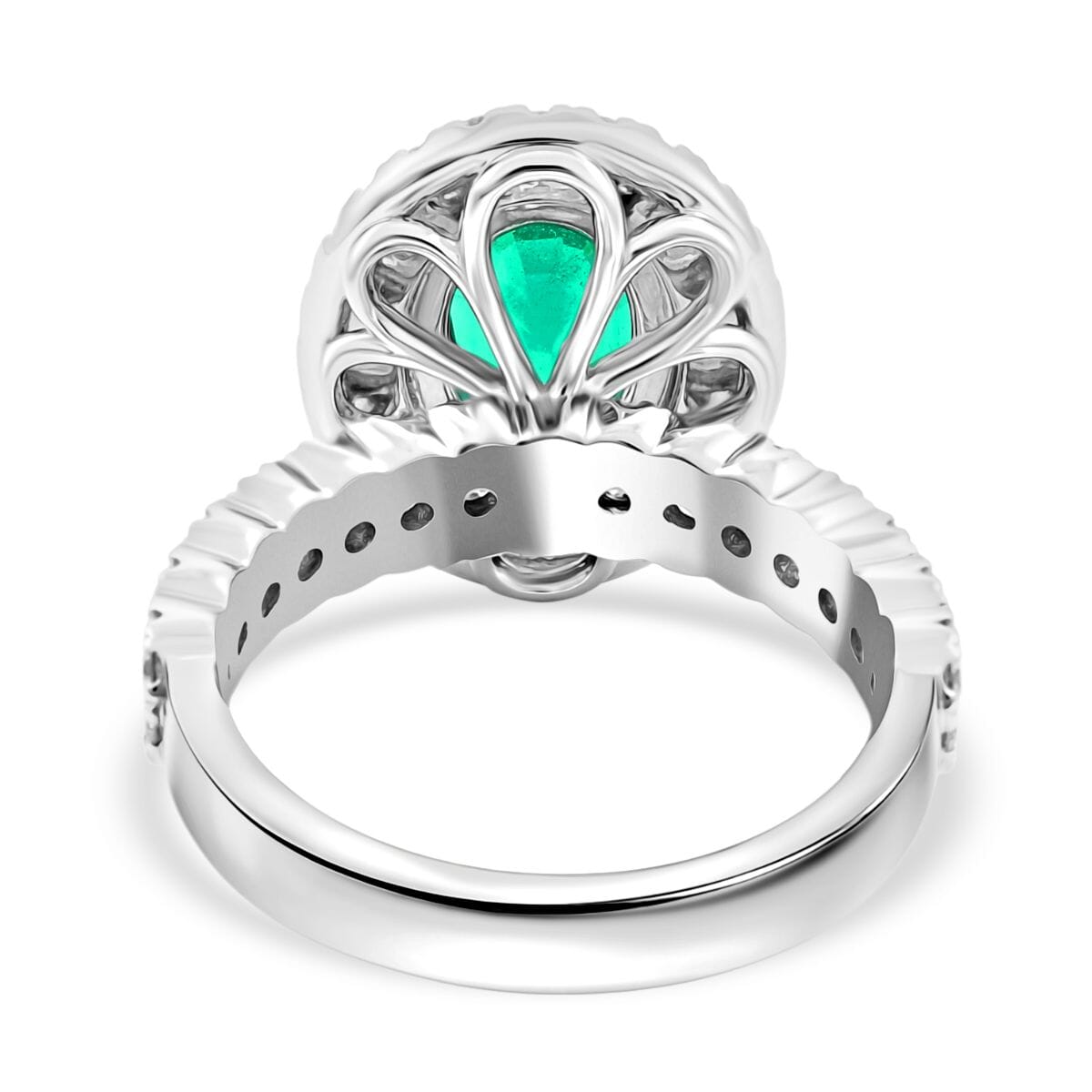Chairman Collection Certified & Appraised Rhapsody AAAA Brazilian Emerald and E-F VS Diamond 3.35 ctw Ring in 950 Platinum (Size 7.0)  12.50 Grams image number 4