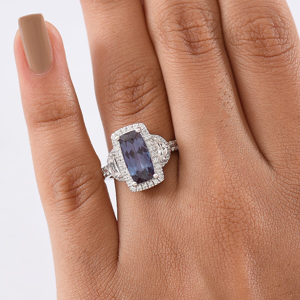 Luxuriant Premium Lab Grown Alexandrite and White Zircon 4.80 ctw Midnight Crown Ring in Rhodium Over Sterling Silver (Size 10.0) image number 2