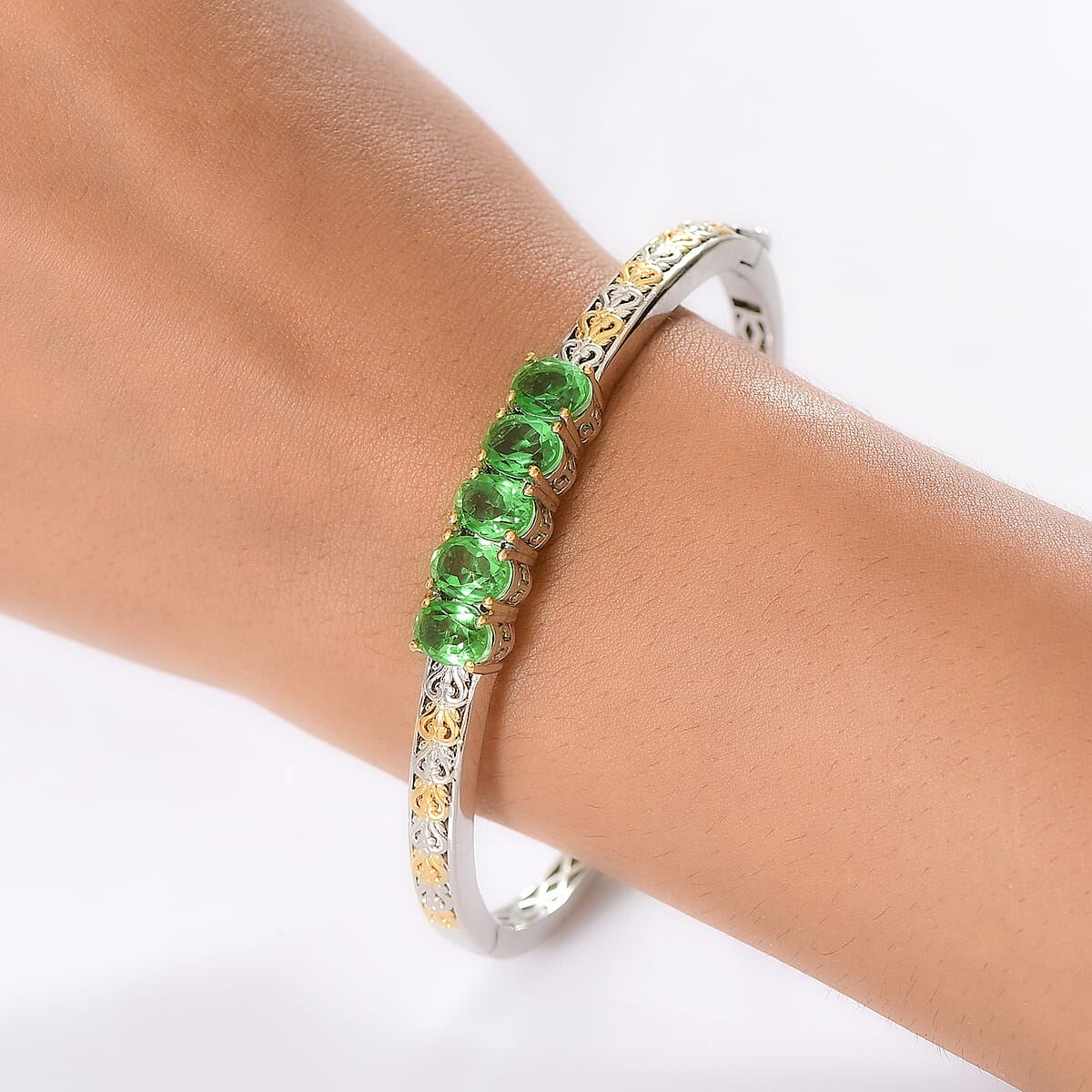 EverTrue Chartreuse Quartz (Triplet) 7.25 ctw Bangle Bracelet in 18K YG Plated and Platinum Bond (7.25 In) image number 2