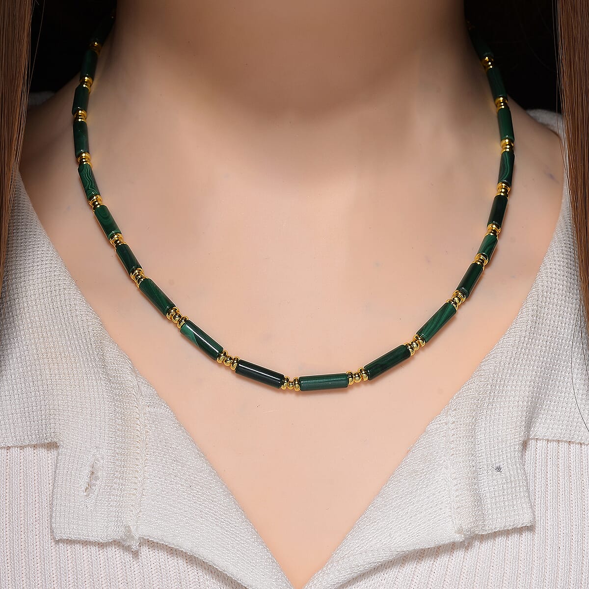 African Malachite 90.00 ctw Necklace in Goldtone 18-20 Inches image number 1
