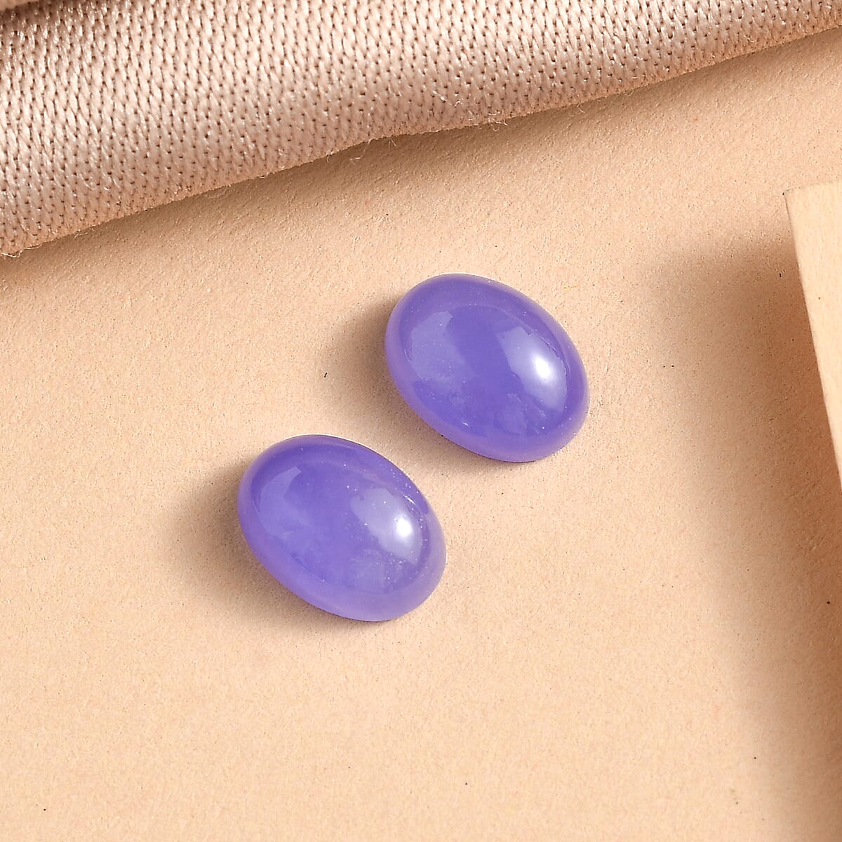Purple Jade (D) Set of 2 (Ovl 7x5 mm) 2.01 ctw Loose Gemstone image number 1