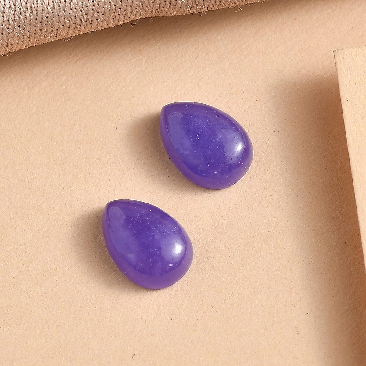 AA Purple Jade (D) Set of 2 (Pear 7x5 mm) 1.92 ctw Loose Gemstone image number 1