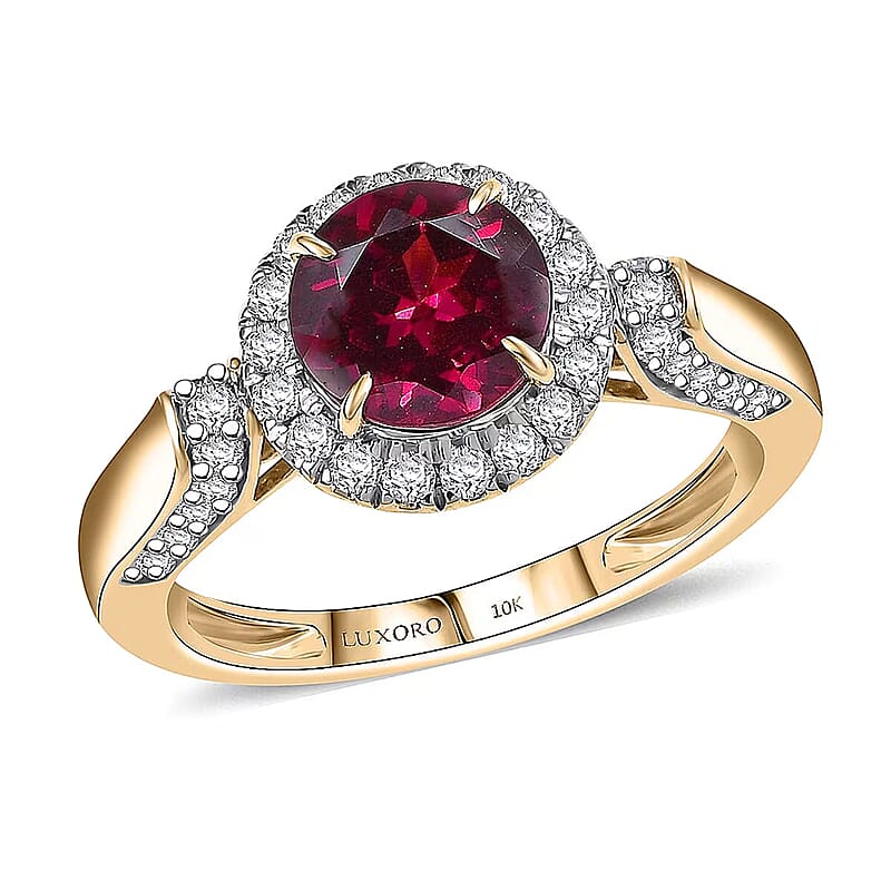 Certified & Appraised Luxoro AAA Radiant Ember Garnet and G-H I2 Diamond 2.14 ctw Ring in 10K Yellow Gold (Size 10.0)