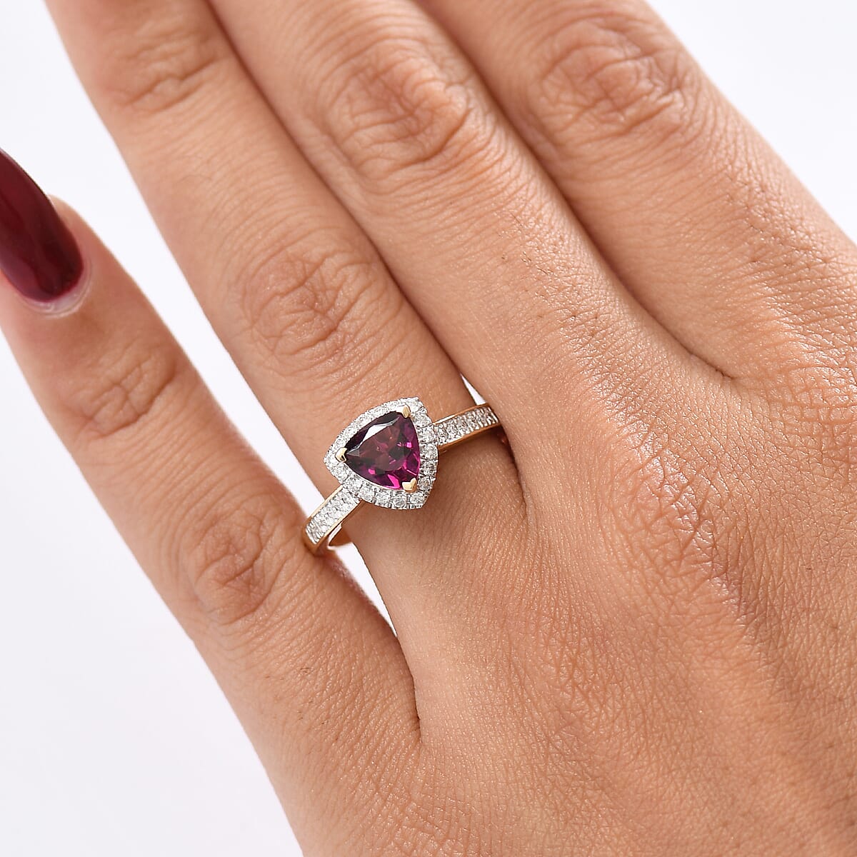 Luxoro AAA Radiant Ember Garnet and G-H I2 Diamond 1.65 ctw Ring in 10K Yellow Gold (Size 9.0) image number 2