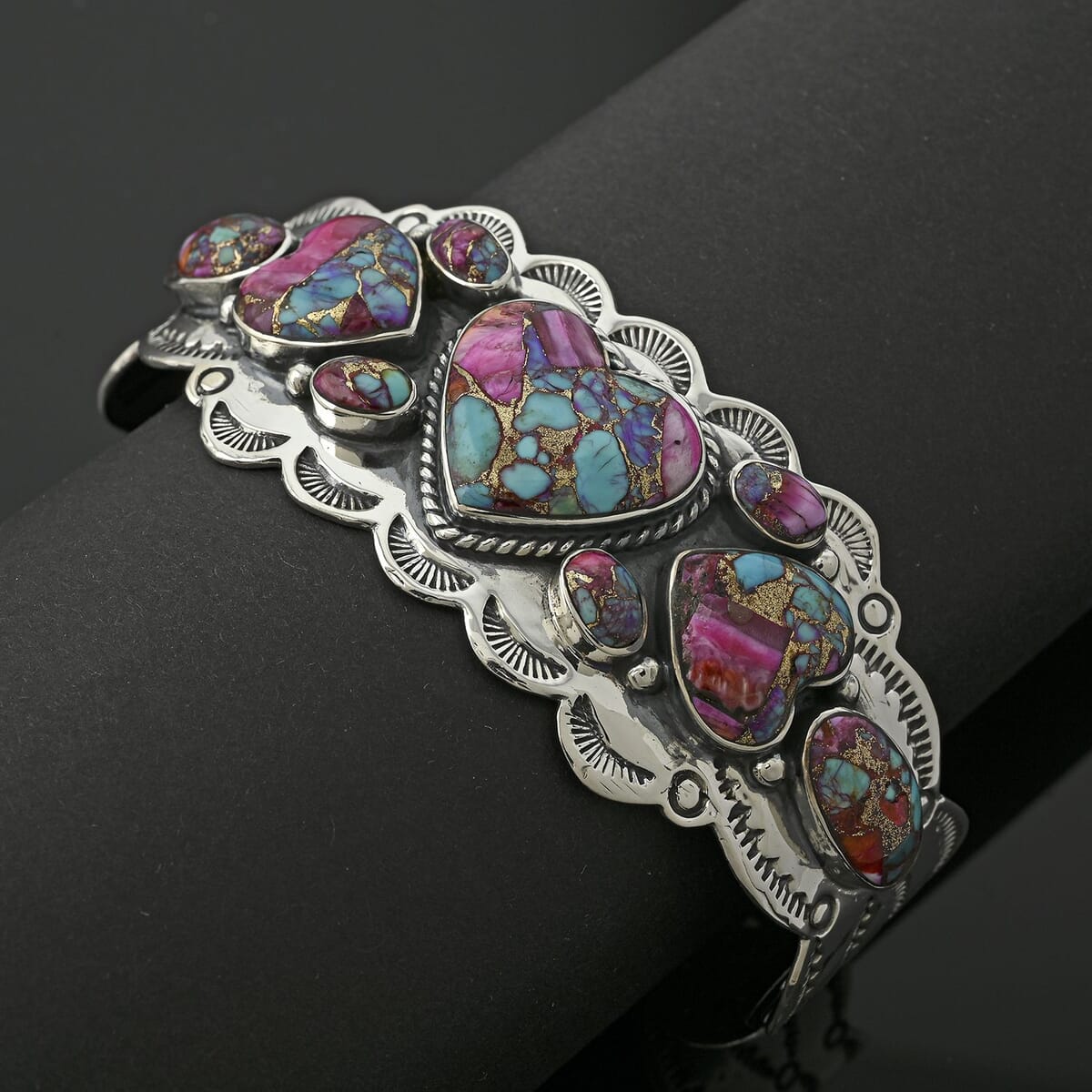 Santa Fe Style Mojave Purple Turquoise 85.00 ctw Cuff Bracelet in Sterling Silver (Adjustable) image number 1