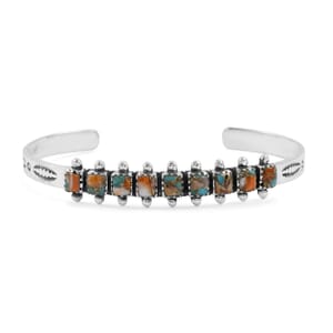 Santa Fe Style Spiny Turquoise 25.00 ctw Cuff Bracelet in Sterling Silver (Adjustable)