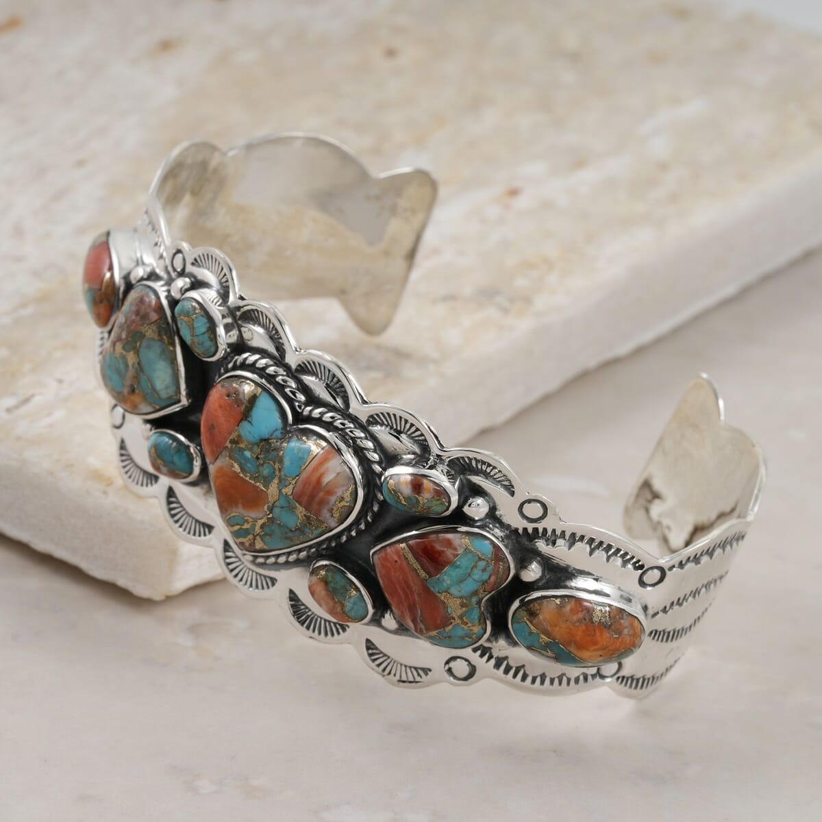 Santa Fe Style Spiny Turquoise 85.00 ctw Cuff Bracelet in Sterling Silver (Adjustable) image number 1
