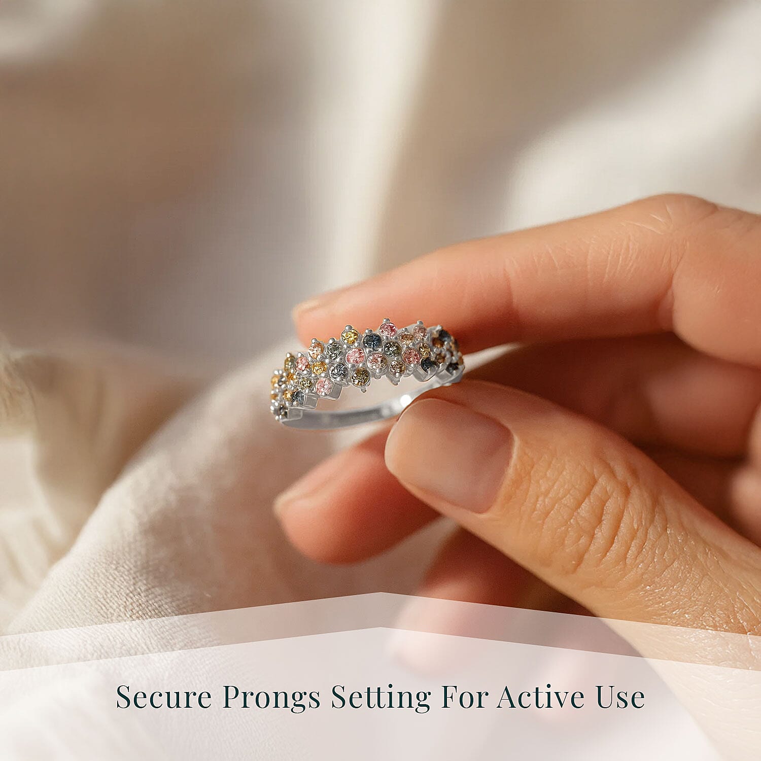 Luxuriant Lab Grown Multi Diamond SI 1.00 ctw Ring in Rhodium Over Sterling Silver (Size  7.0)