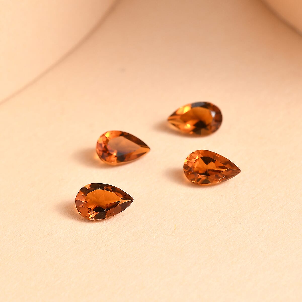 AA Santa Ana Madeira Citrine Set of 4 (Pear 5x3 mm) 0.72 ctw Loose Gemstone image number 1