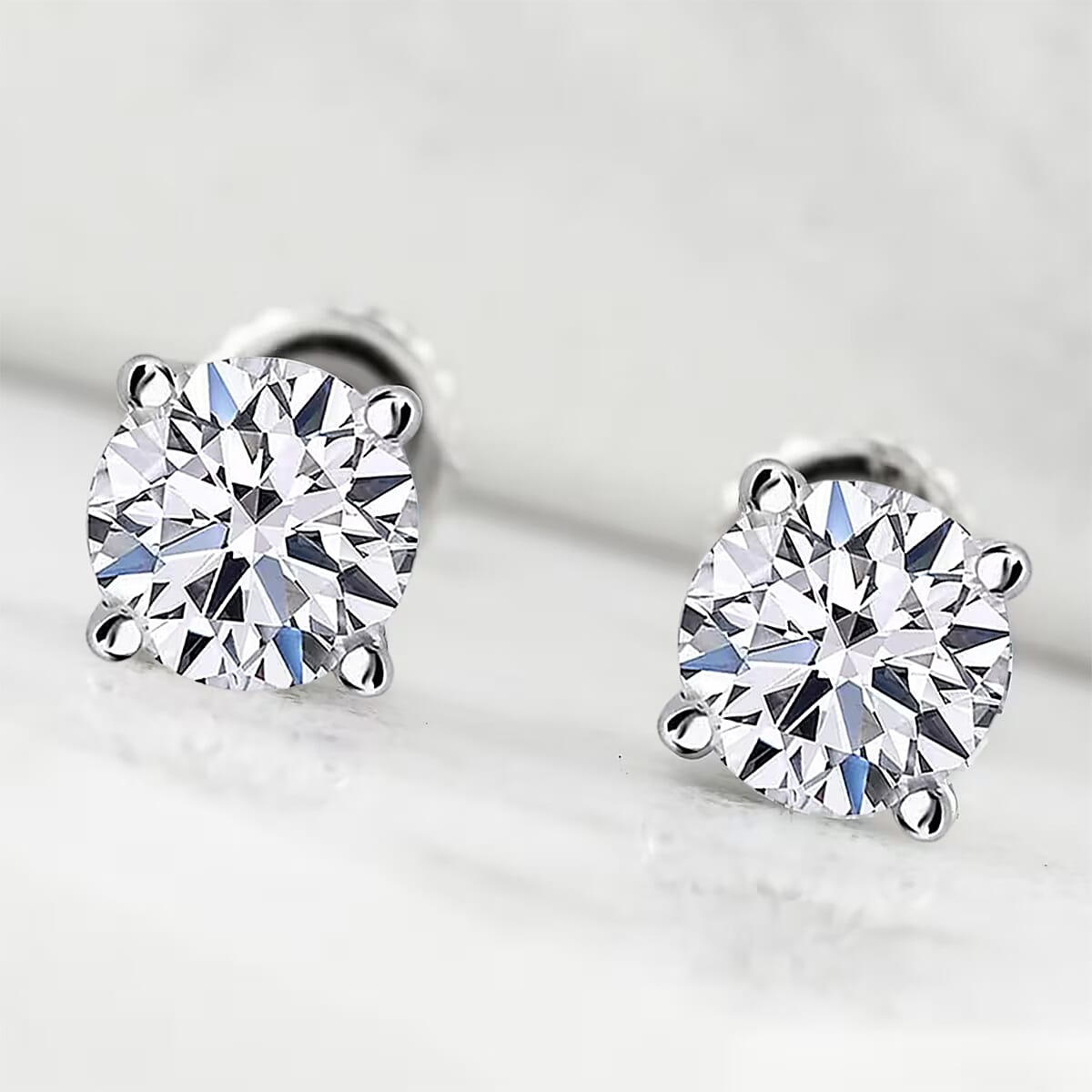 Luxuriant Lab Grown Diamond E-F VS 1.00 ctw Solitaire Stud Earrings in 950 Platinum (Del. in 10-12 Days) image number 8
