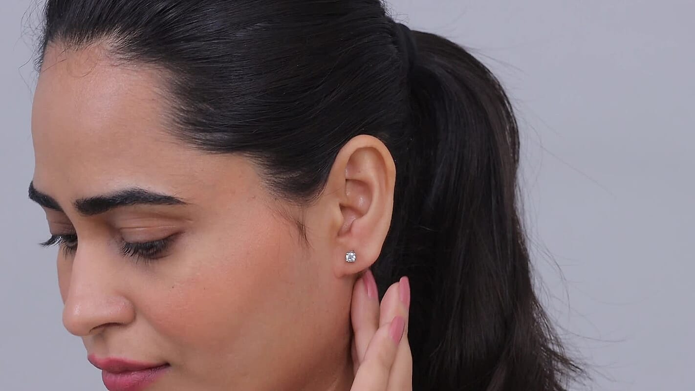 Luxuriant Lab Grown Diamond E-F VS 0.50 ctw Solitaire Stud Earrings in 18K Vermeil Rose Gold Over Sterling Silver