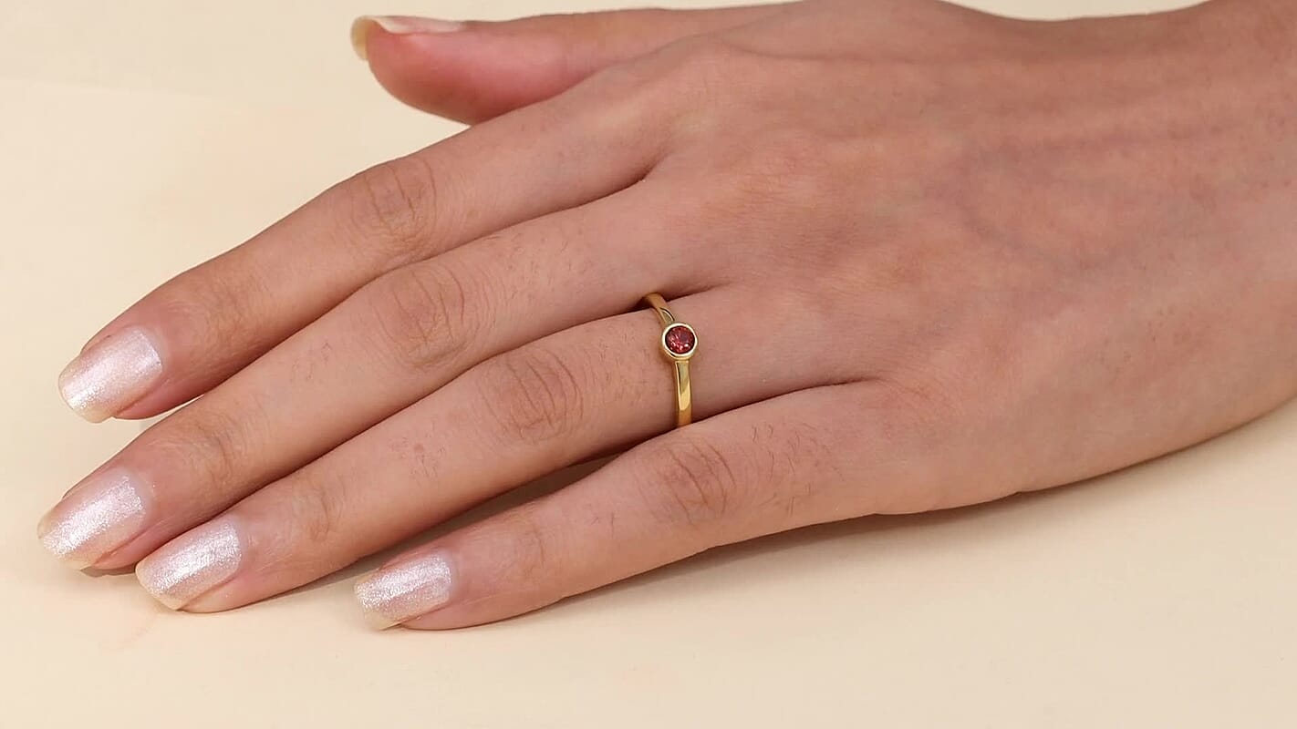 D'Joy Mozambique Garnet Solitaire Ring in 18K Vermeil YG Over Sterling Silver (Size 10.0) 0.35 ctw