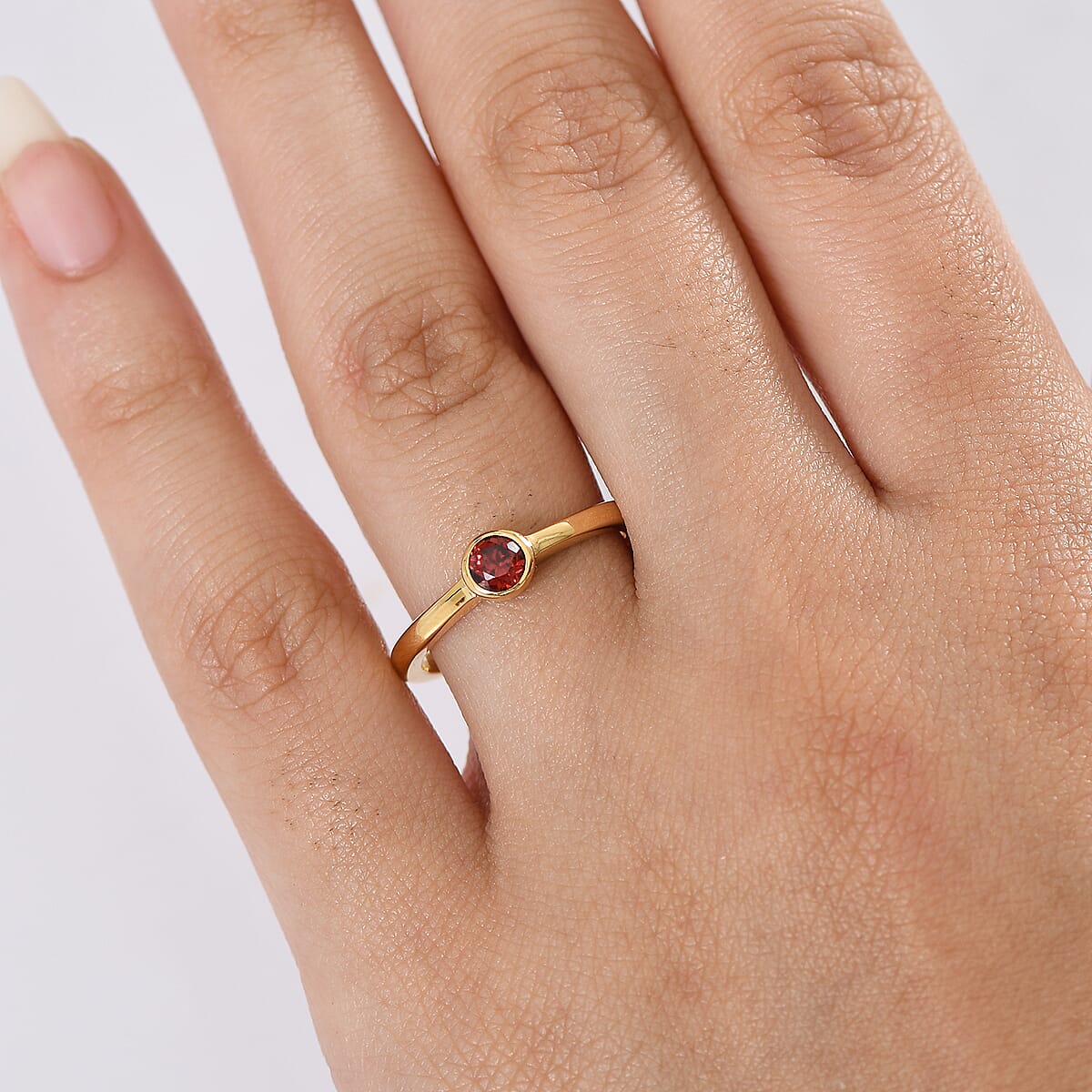 D'Joy Poke Free Mozambique Garnet 0.35 ctw Solitaire Ring in 18K Vermeil Yellow Gold Over Sterling Silver (Size 6.0) image number 2