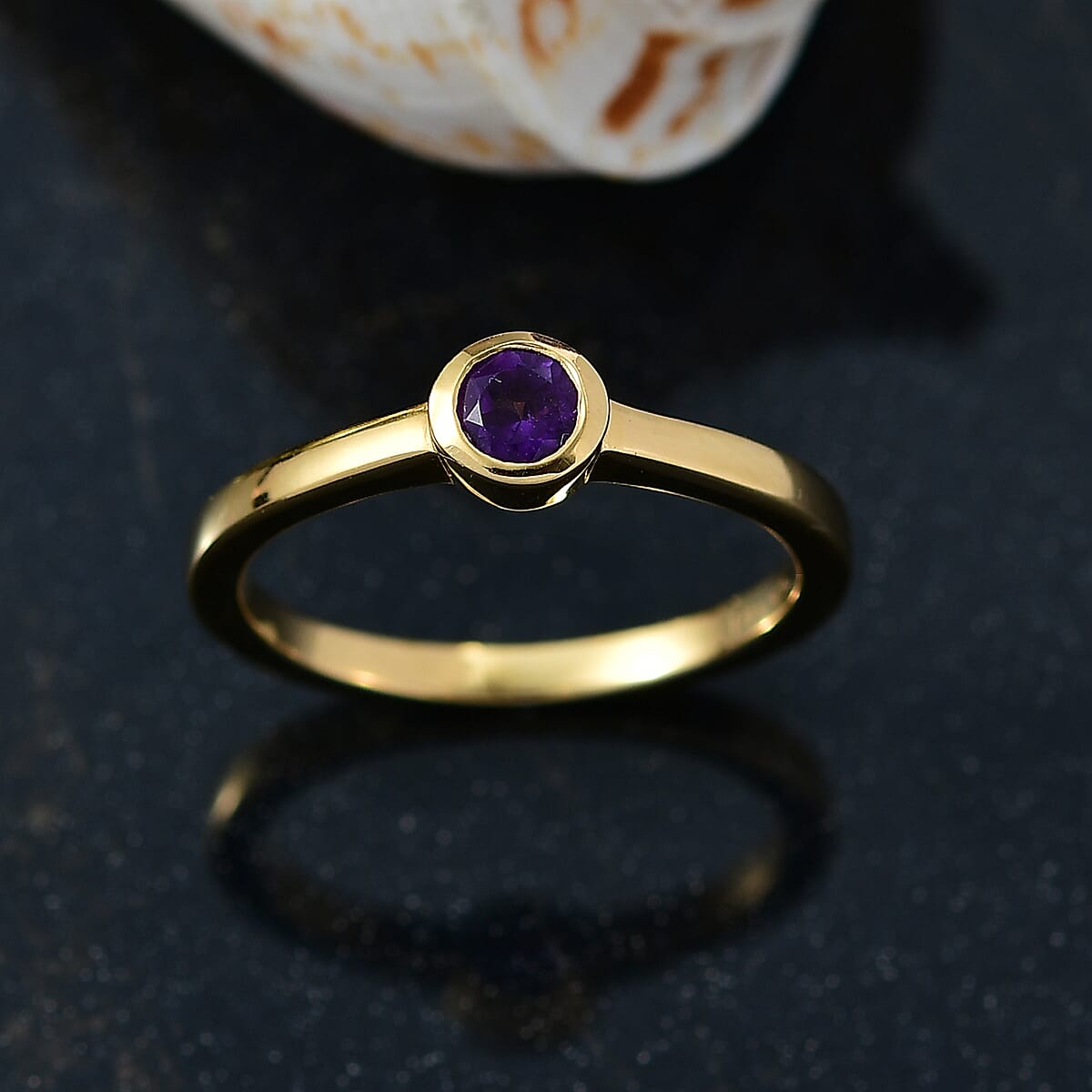 D'Joy Poke Free African Amethyst 0.25 ctw Solitaire Ring in 18K Vermeil Yellow Gold Over Sterling Silver (Size 10.0) image number 1