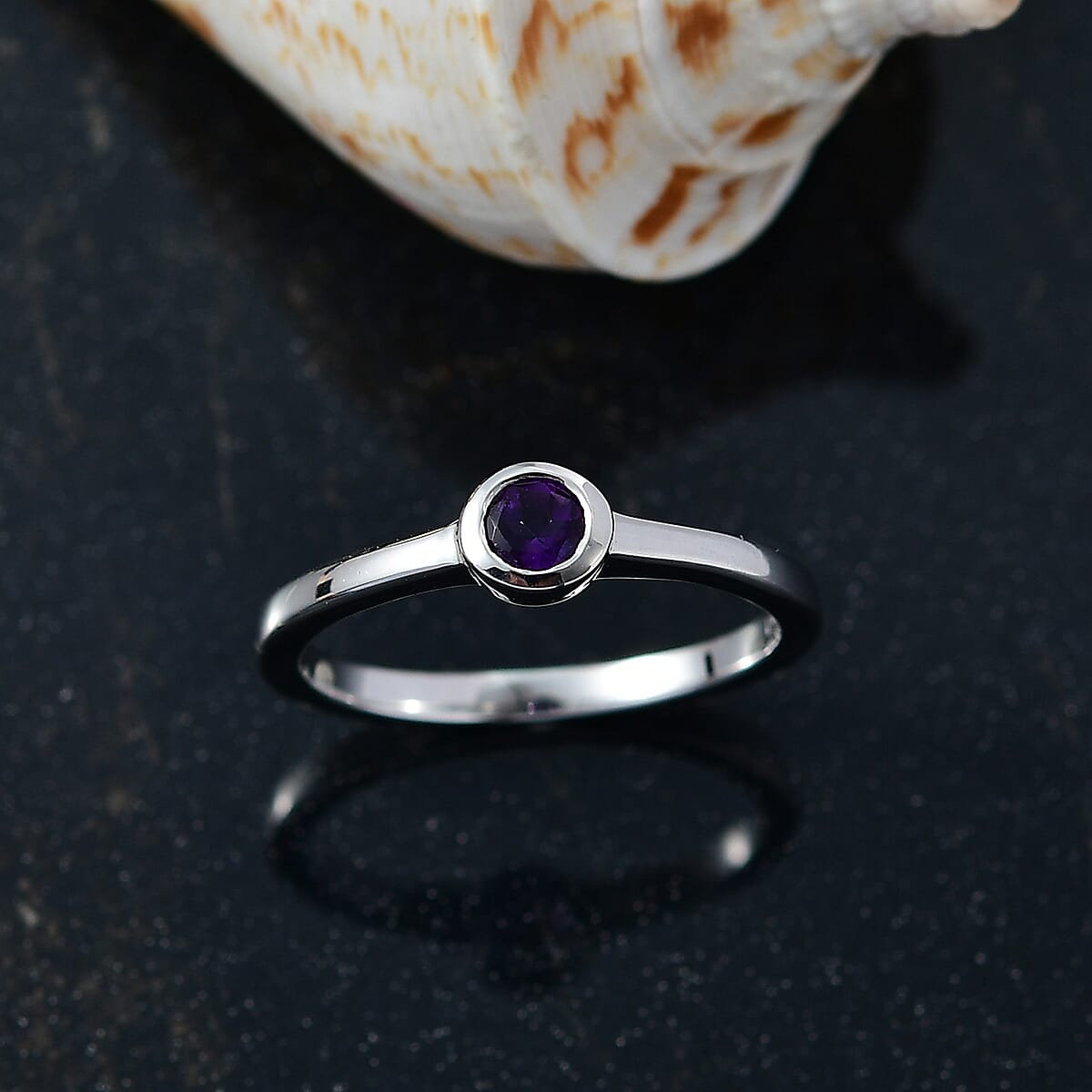 D'Joy Poke Free African Amethyst 0.25 ctw Solitaire Ring in Rhodium Over Sterling Silver (Size 10.0) image number 1