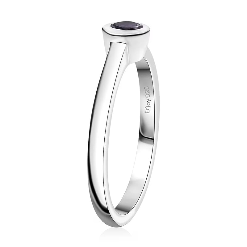 D'Joy Poke Free African Amethyst 0.25 ctw Solitaire Ring in Rhodium Over Sterling Silver (Size 10.0)