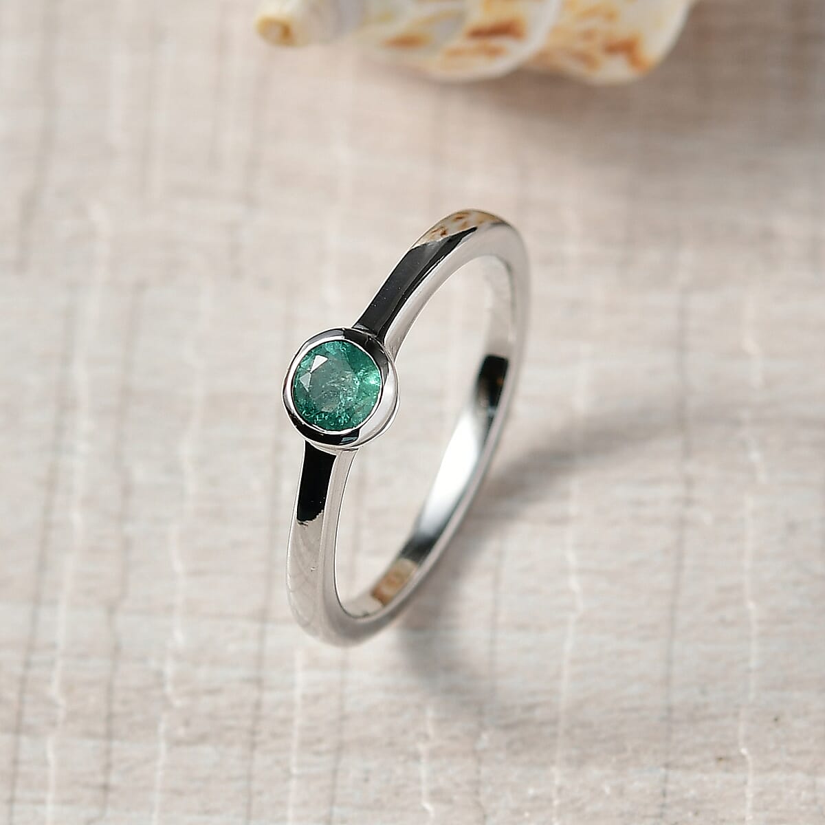 D'Joy Poke Free Kagem Zambian Emerald 0.25 ctw Solitaire Ring in Rhodium Over Sterling Silver (Size 10.0) image number 1