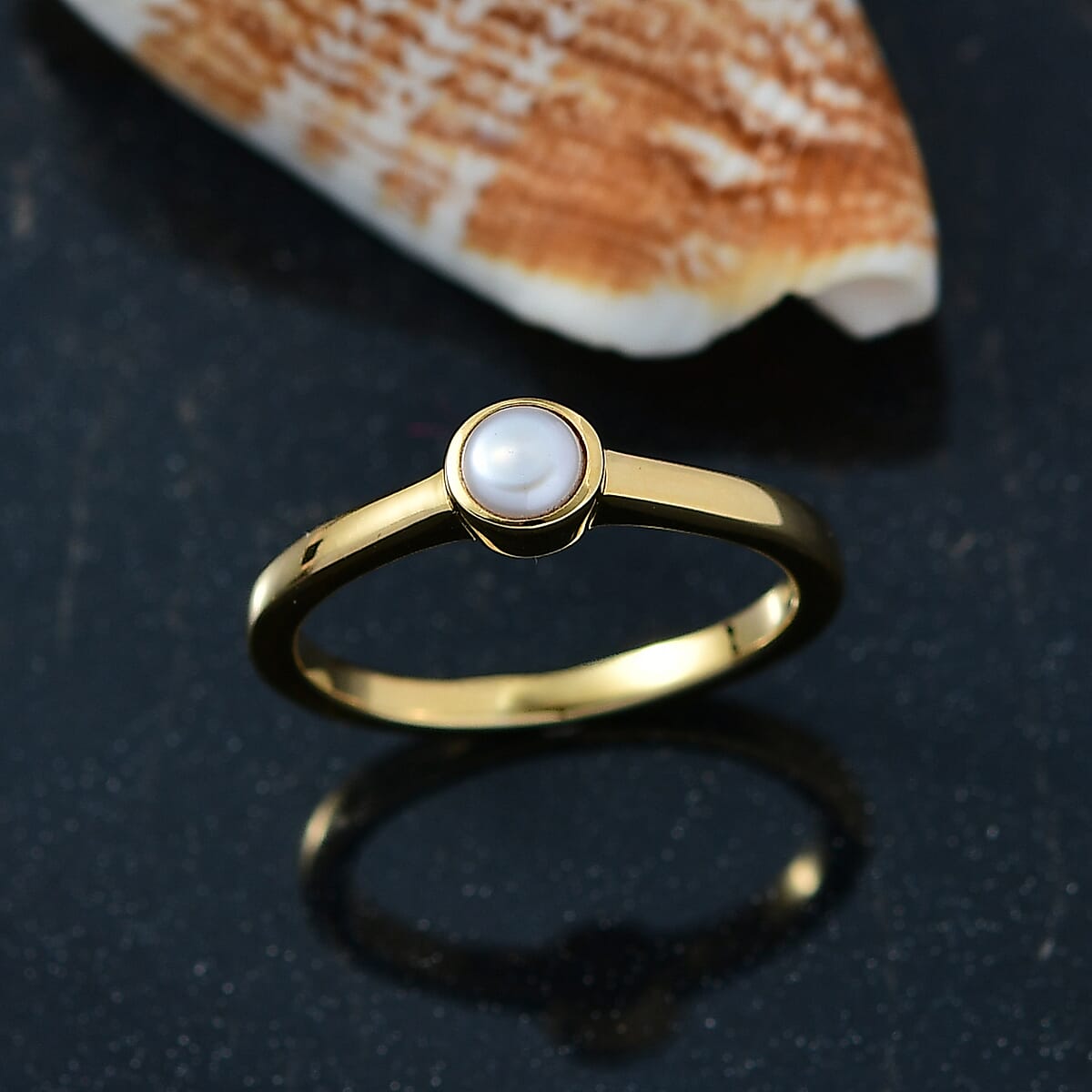 D'Joy Poke Free Freshwater Pearl Solitaire Ring in 18K Vermeil Yellow Gold Over Sterling Silver (Size 10.0) image number 1