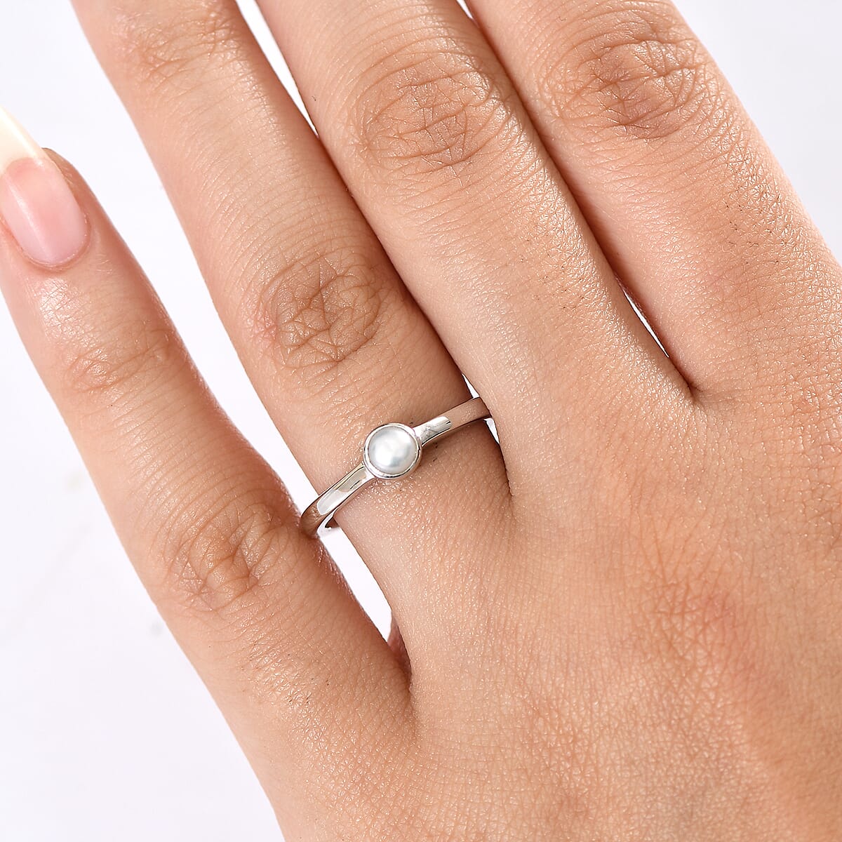 D'Joy Poke Free Freshwater Pearl Solitaire Ring in Rhodium Over Sterling Silver (Size 6.0) image number 2