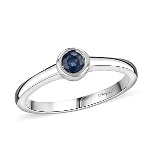 D'Joy Poke Free Ceylon Blue Sapphire 0.30 ctw Solitaire Ring in Rhodium Over Sterling Silver (Size 8.0)