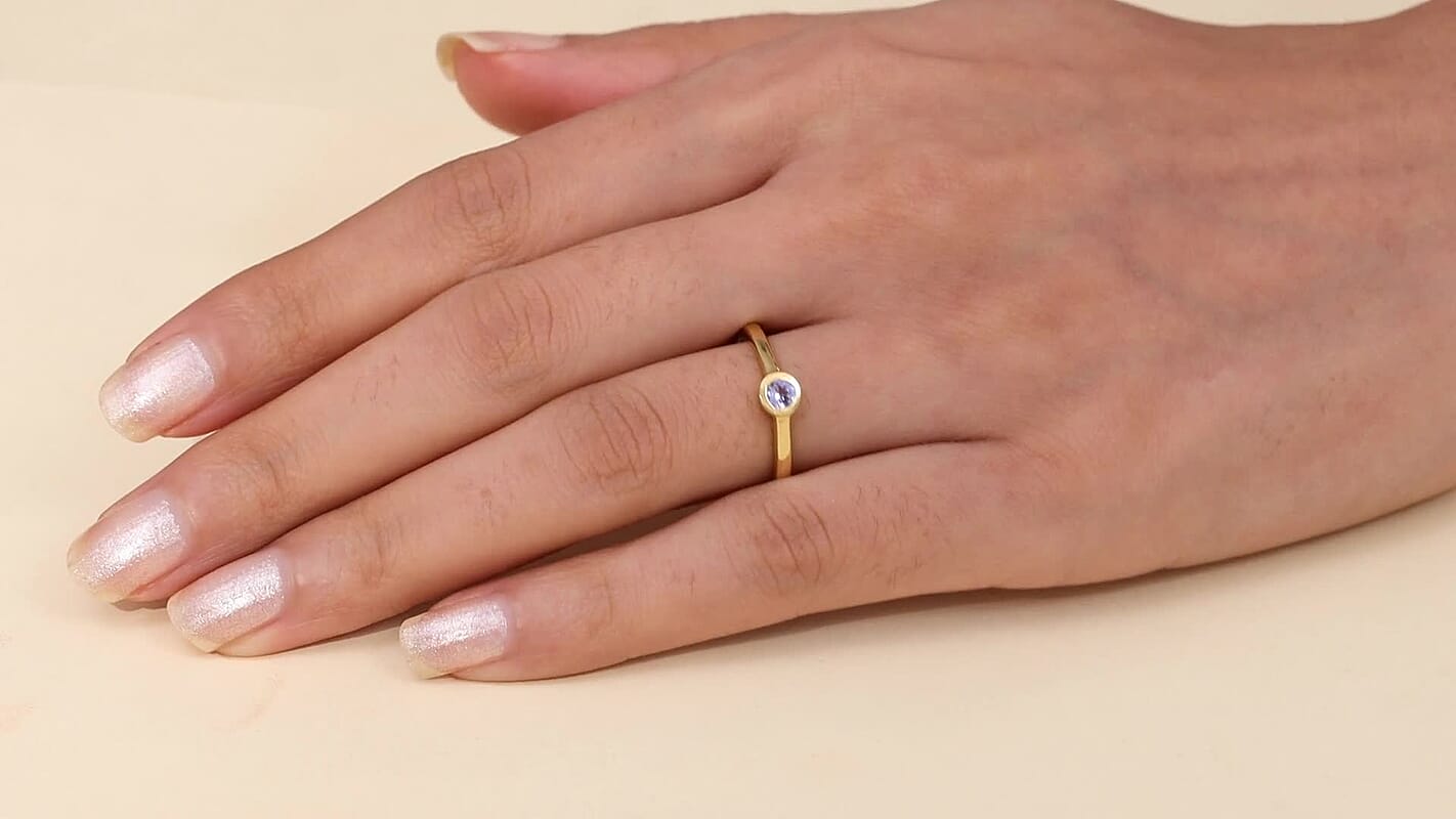 D'Joy Mozambique Garnet Solitaire Ring in 18K Vermeil YG Over Sterling Silver (Size 10.0) 0.35 ctw