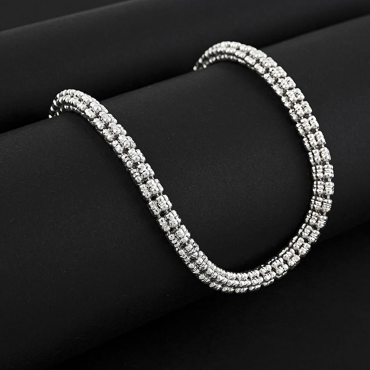 Rhodium Over Sterling Silver Diamond-Cut Ice Round Chain 5 Row Necklace 18 Inches 31.8 Grams image number 1