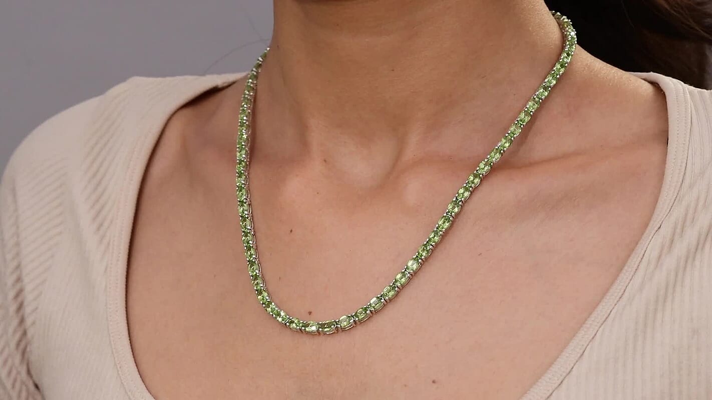D’Joy Hebei Peridot 35.25 ctw Vine in Garden Necklace in Rhodium Over Sterling Silver 18 Inches
