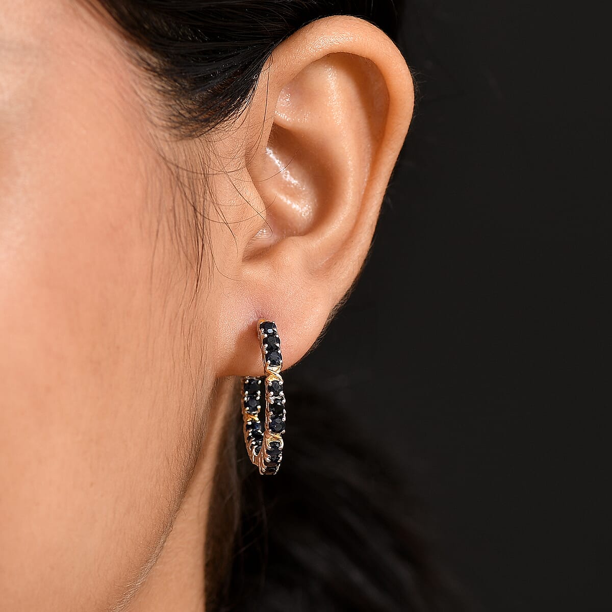 EverTrue Blue Sapphire 3.25 ctw XOXO Hoop Earrings in 18K YG Plated and Platinum Bond image number 2