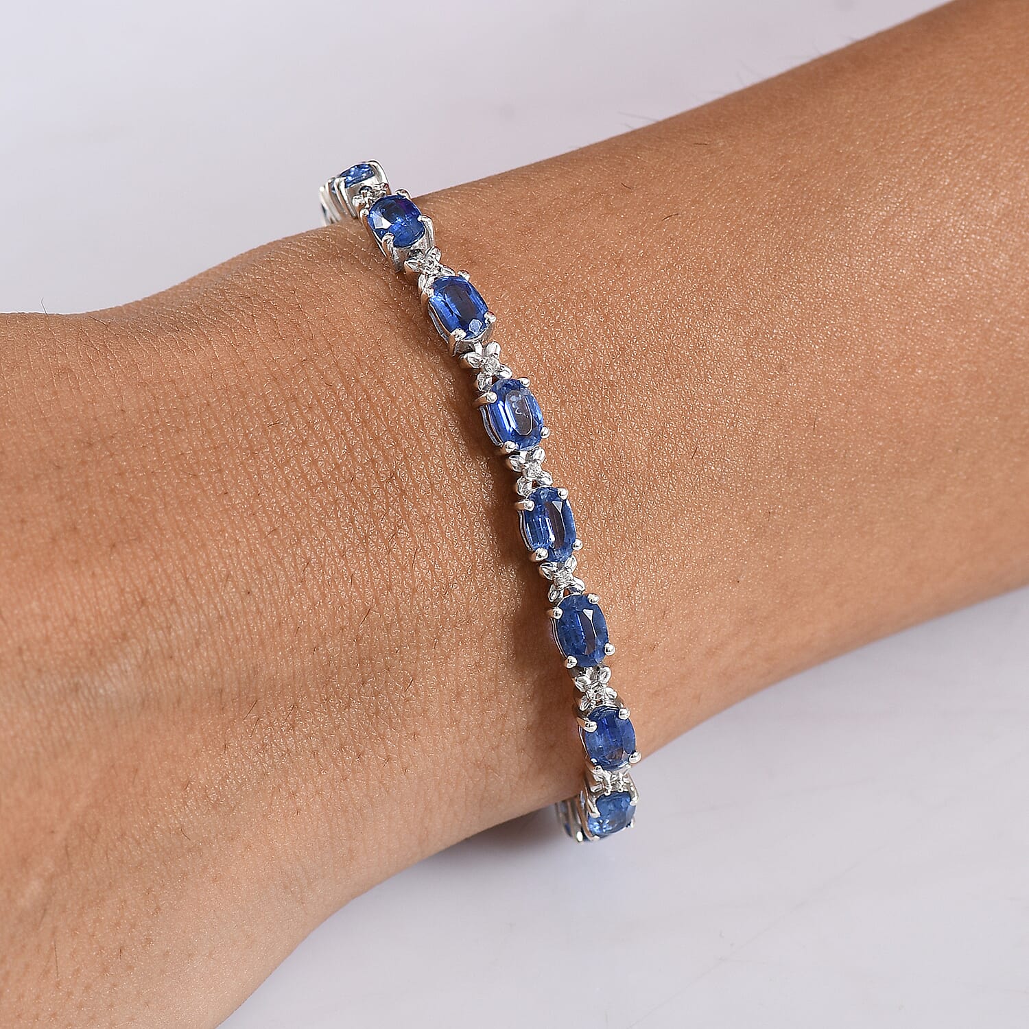 Kyanite / 7.25 Inches - Product card gallery slide 3 (10178193785145)