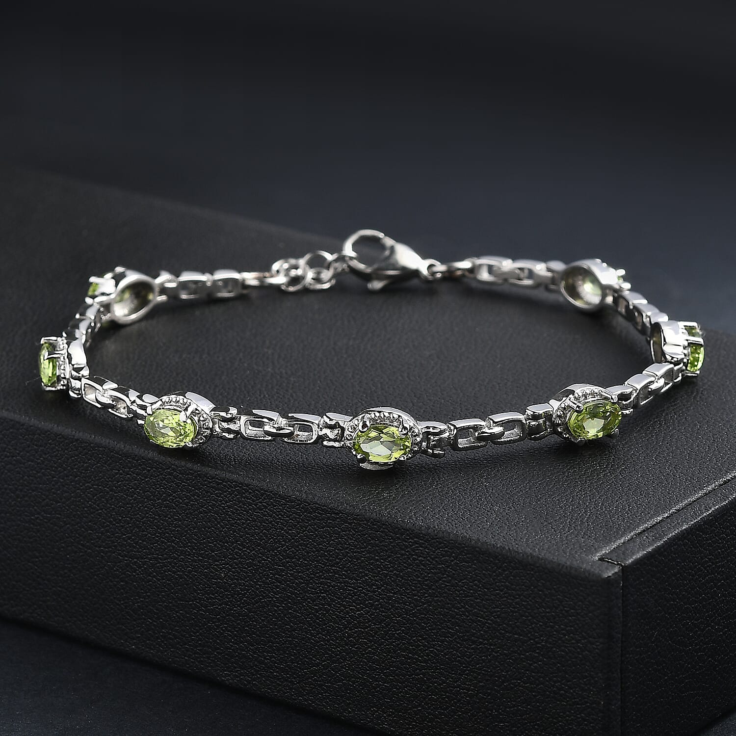 EverTrue African Amethyst Bracelet in Stainless Steel (7.00 In) 3.70 ctw