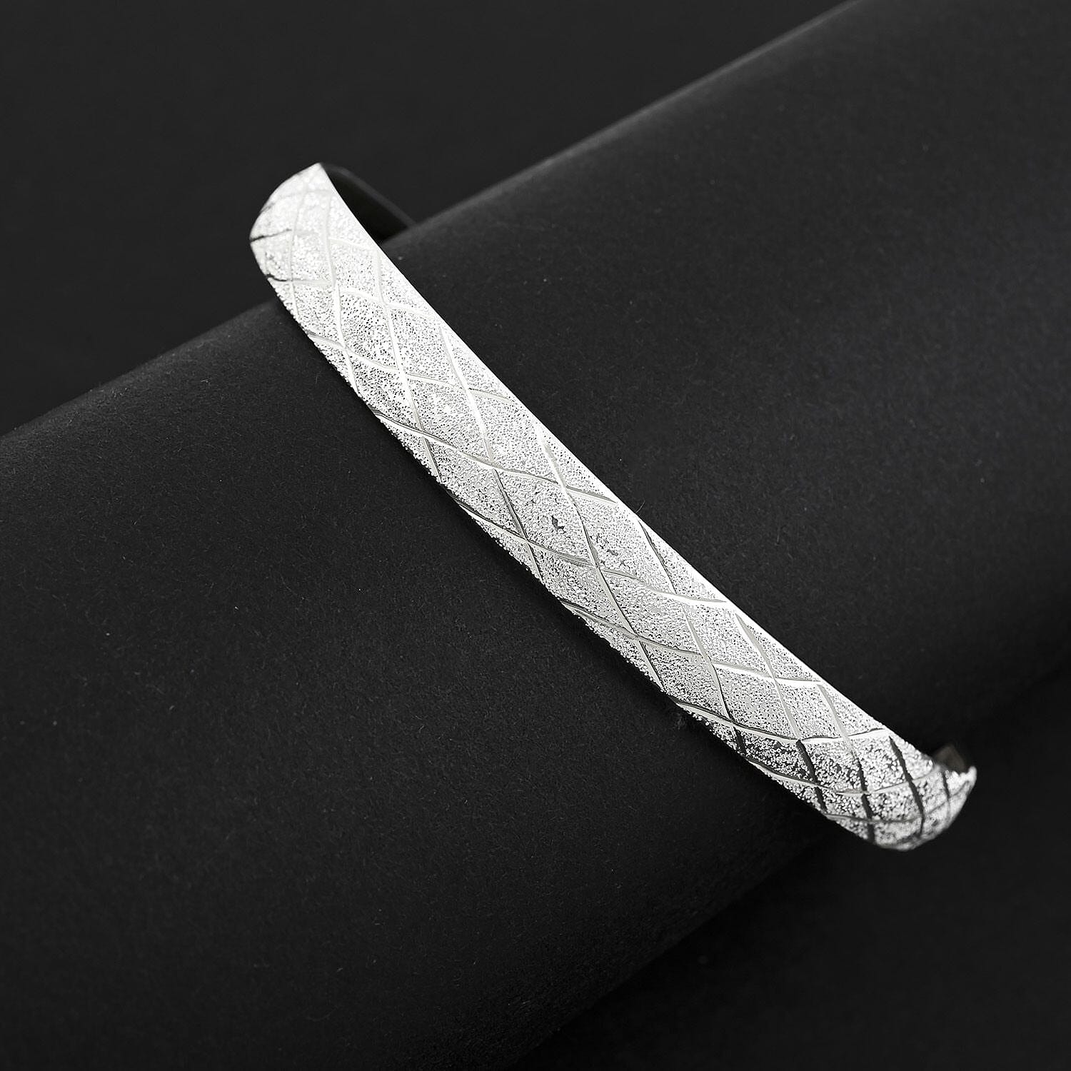 Sterling Silver Bangle Bracelet (8.0 In) 5.4 Grams