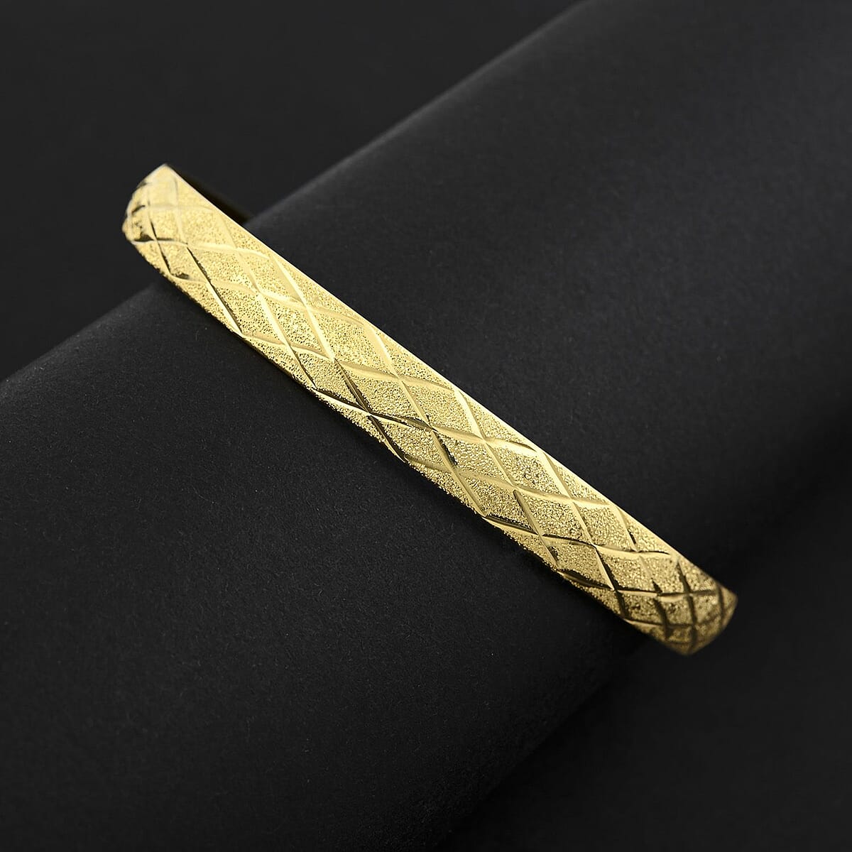 14K Yellow Gold Over Sterling Silver Bangle Bracelet (8.0 In) 5.4 Grams image number 1