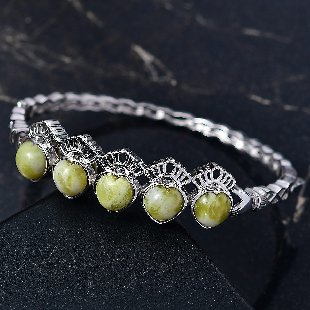 EverTrue Connemara Marble 14.65 ctw Claddagh Bangle Bracelet in Platinum Bond (7.25 In) image number 1