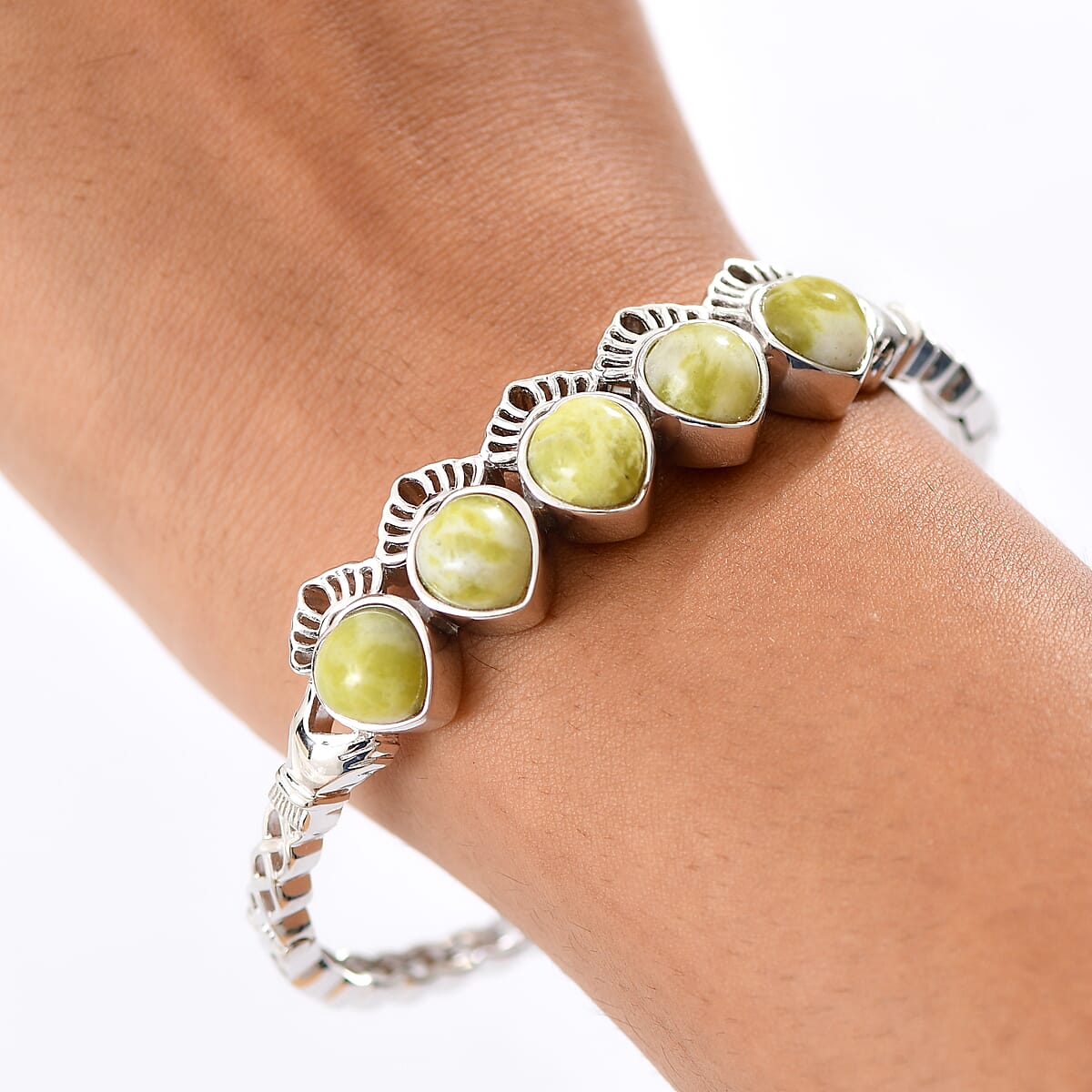 EverTrue Connemara Marble 14.65 ctw Claddagh Bangle Bracelet in Platinum Bond (7.25 In) image number 2