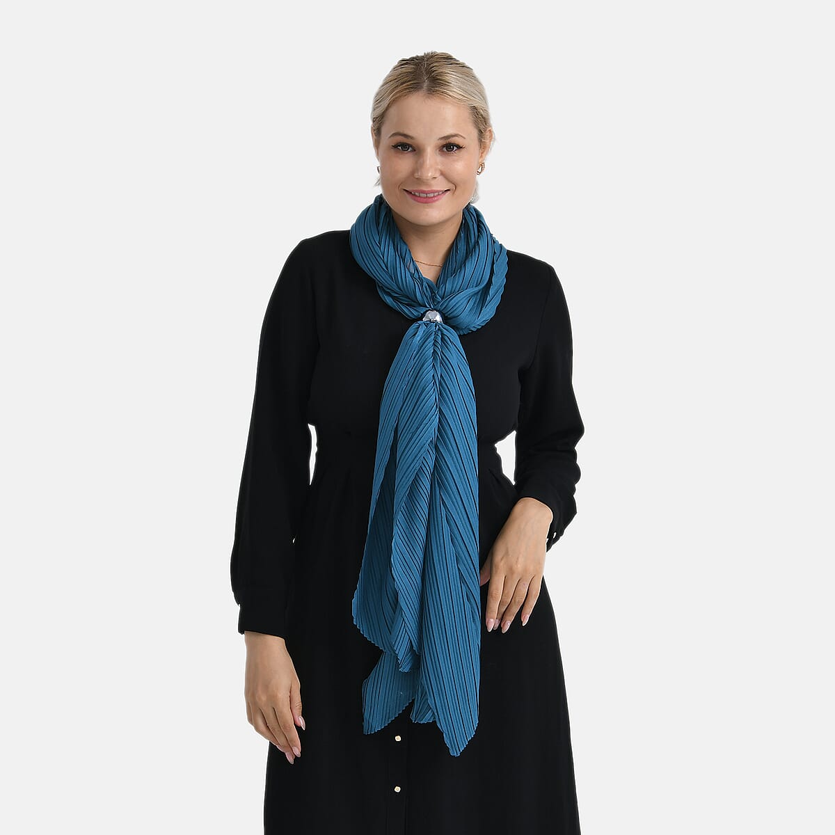 Tamsy Blue Terahertz 75ctw Pleated Polyester Scarf image number 2
