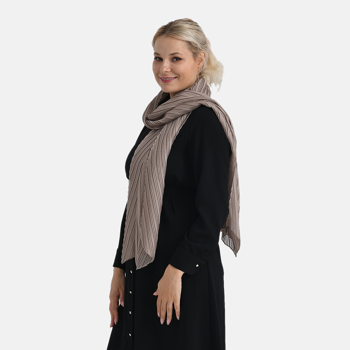 Tamsy Beige Terahertz 75ctw Pleated Polyester Scarf image number 1